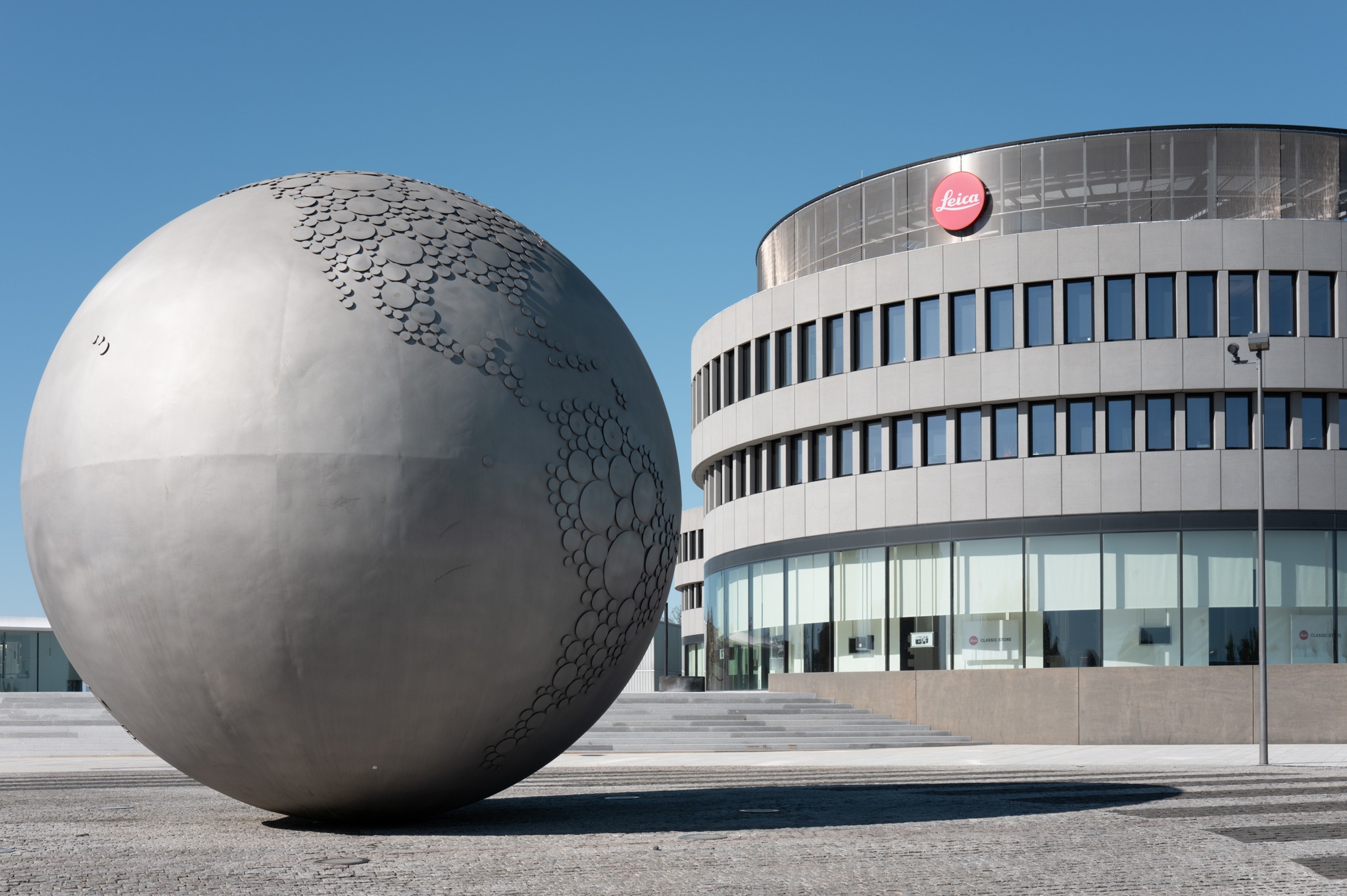 On our European Road Trip we stopped off at Wetzlar in Germany and visited Leica World. There's a museum, shop (no money was spent) and galleries. The cakes and coffee at the Leitz Cafe are to die for!

#leica #leicaworld #leicaq343 #landscapephotography #architecturalphotography #leicacamera